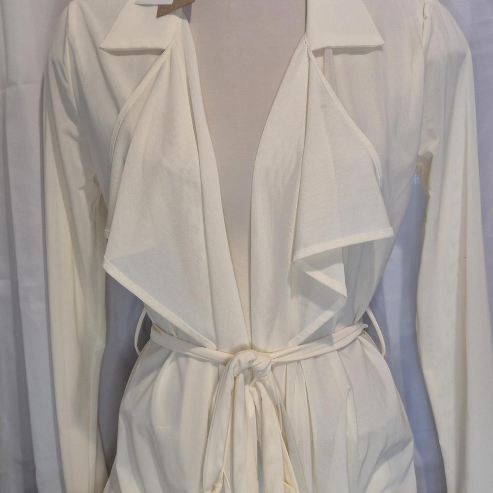 Forever 21 Cream Camisole Top